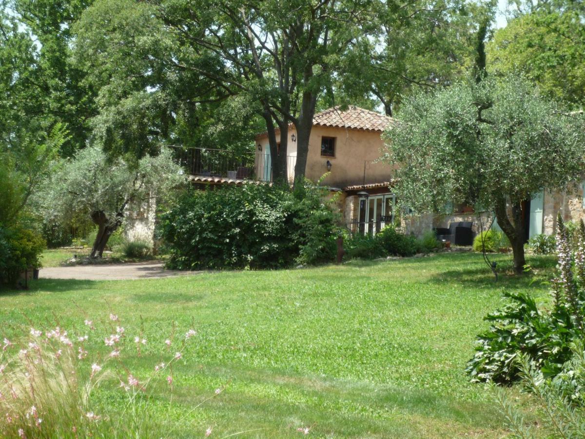 La Rose Des Vents Panzió Montauroux Kültér fotó